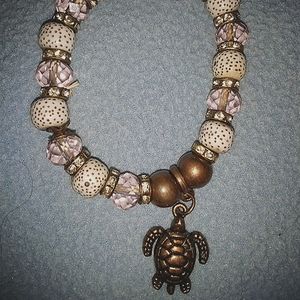 Turtle charm bead bracelet